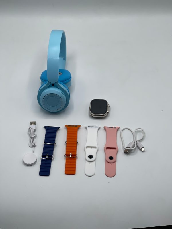 Ultra 2 Smart Watch Bundle – Includes Free P47 Wireless Headphone + 7 Interchangeable Straps